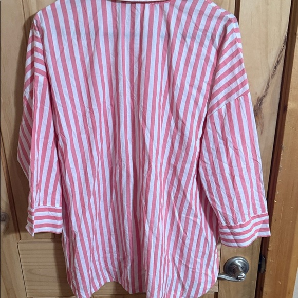 Joyspun Pink and White Striped Button Down Shirt - Picture 3 of 6
